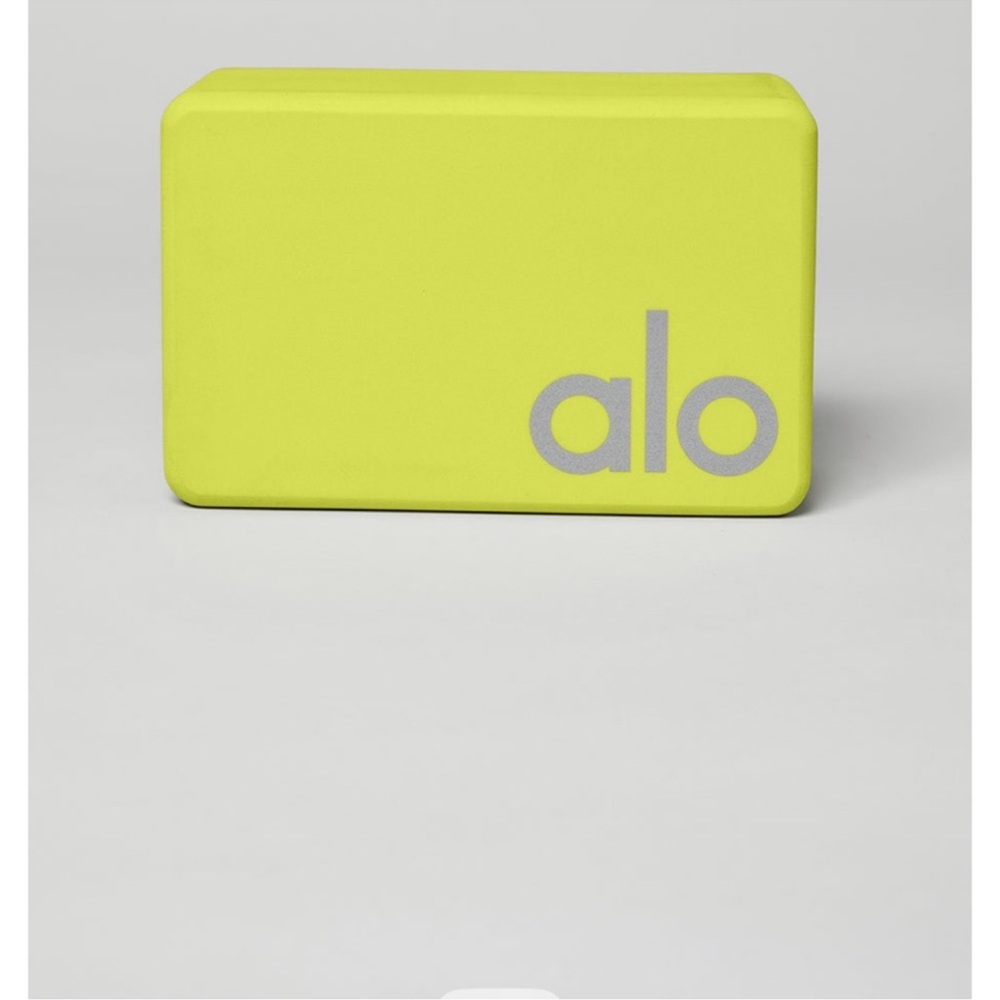 ALO Yoga Highlighter Yellow Yoga Block